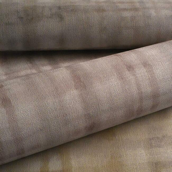 Shibori roll shot